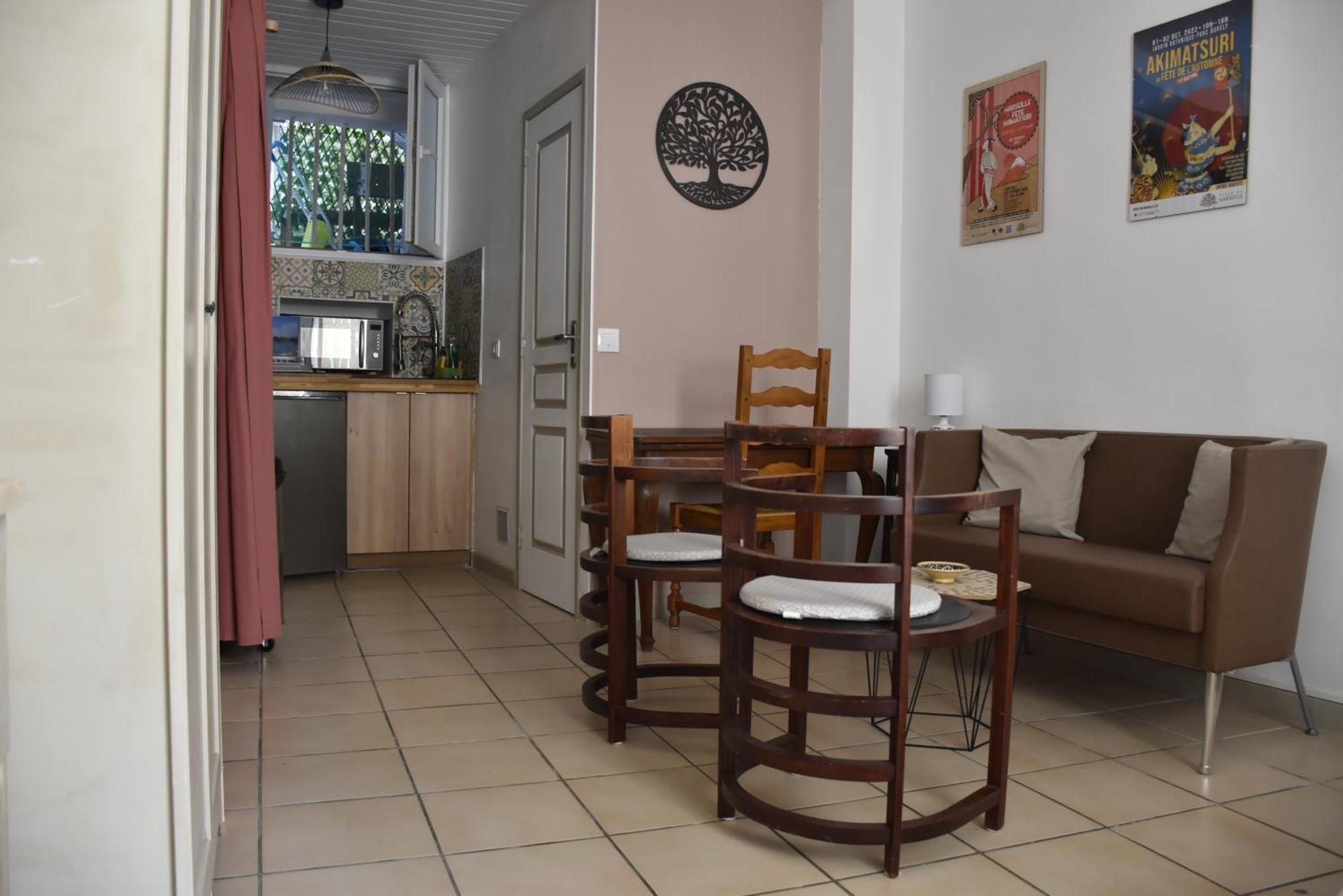 Appartamento Escapade Paisible, Saint-Eugene Marsiglia Esterno foto